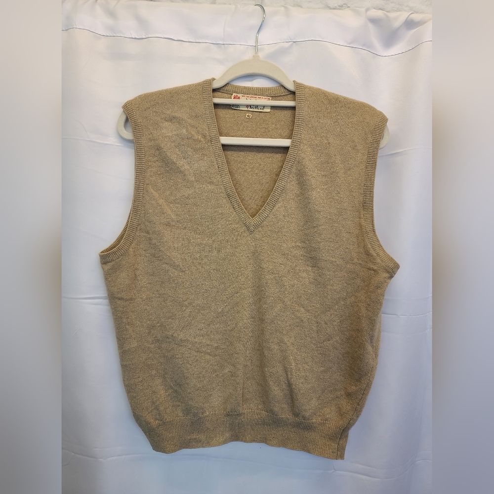 Vintage Pringle of Scotland Beige Cashmere Sweater Vest